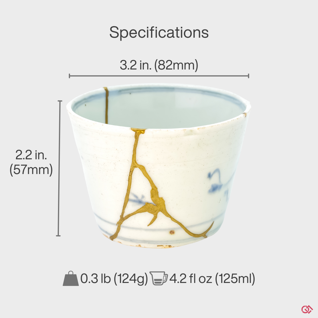 A precise technical diagram of the Kintsugi cup, with clear annotations for its exact height, diameter, and weight. This guide provides an accurate understanding of the vessel's scale for a confident purchase.