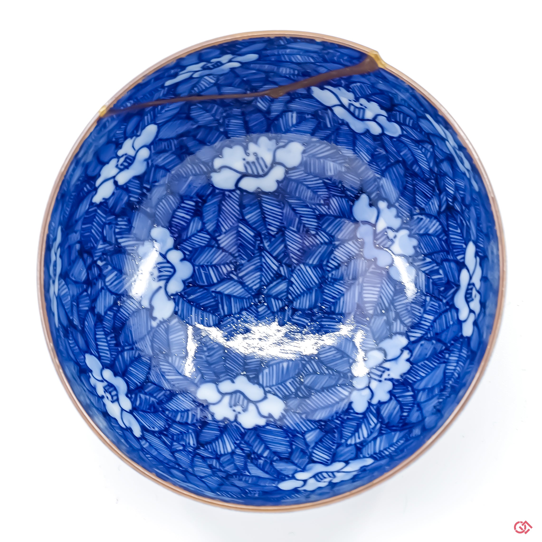 Photo of the top side of an authentic Kintsugi pottery, showing its overall design and features