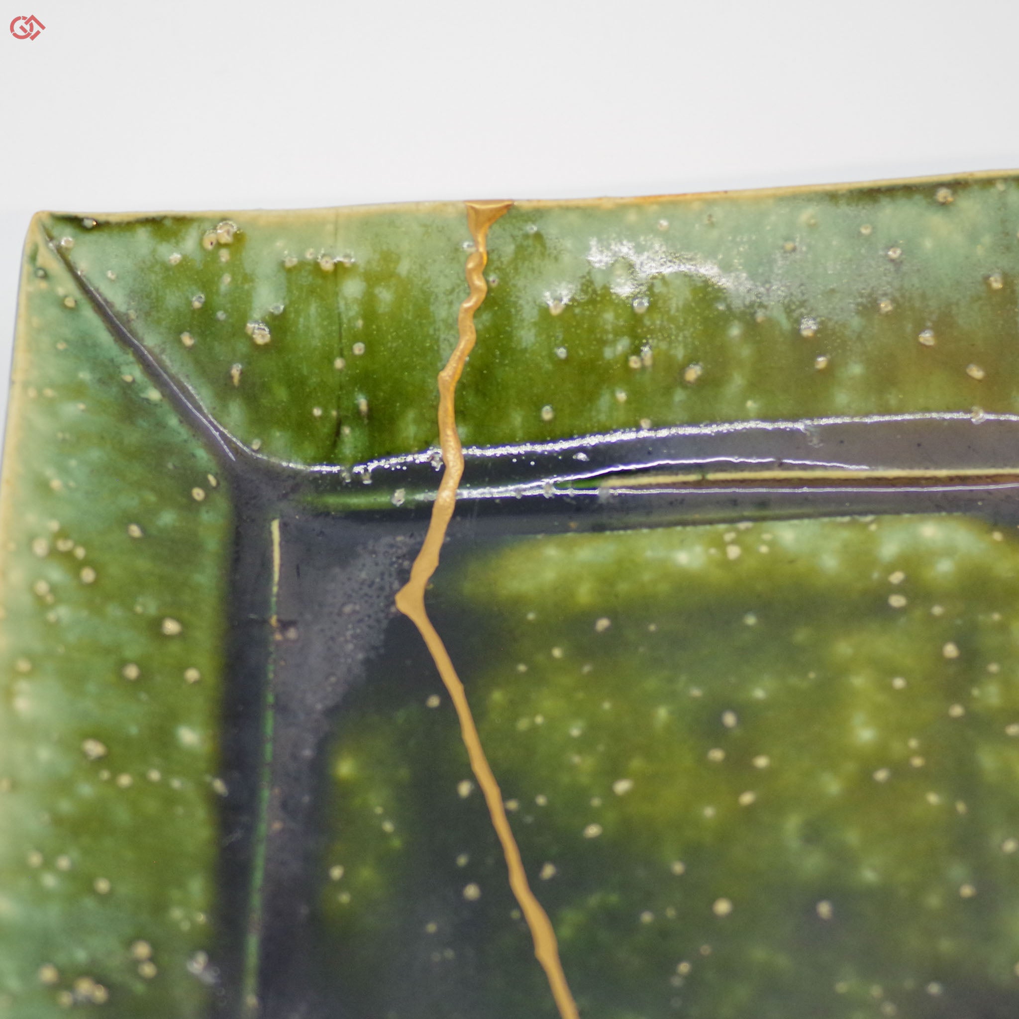 Enlarged view of Authentic Kintsugi pottery