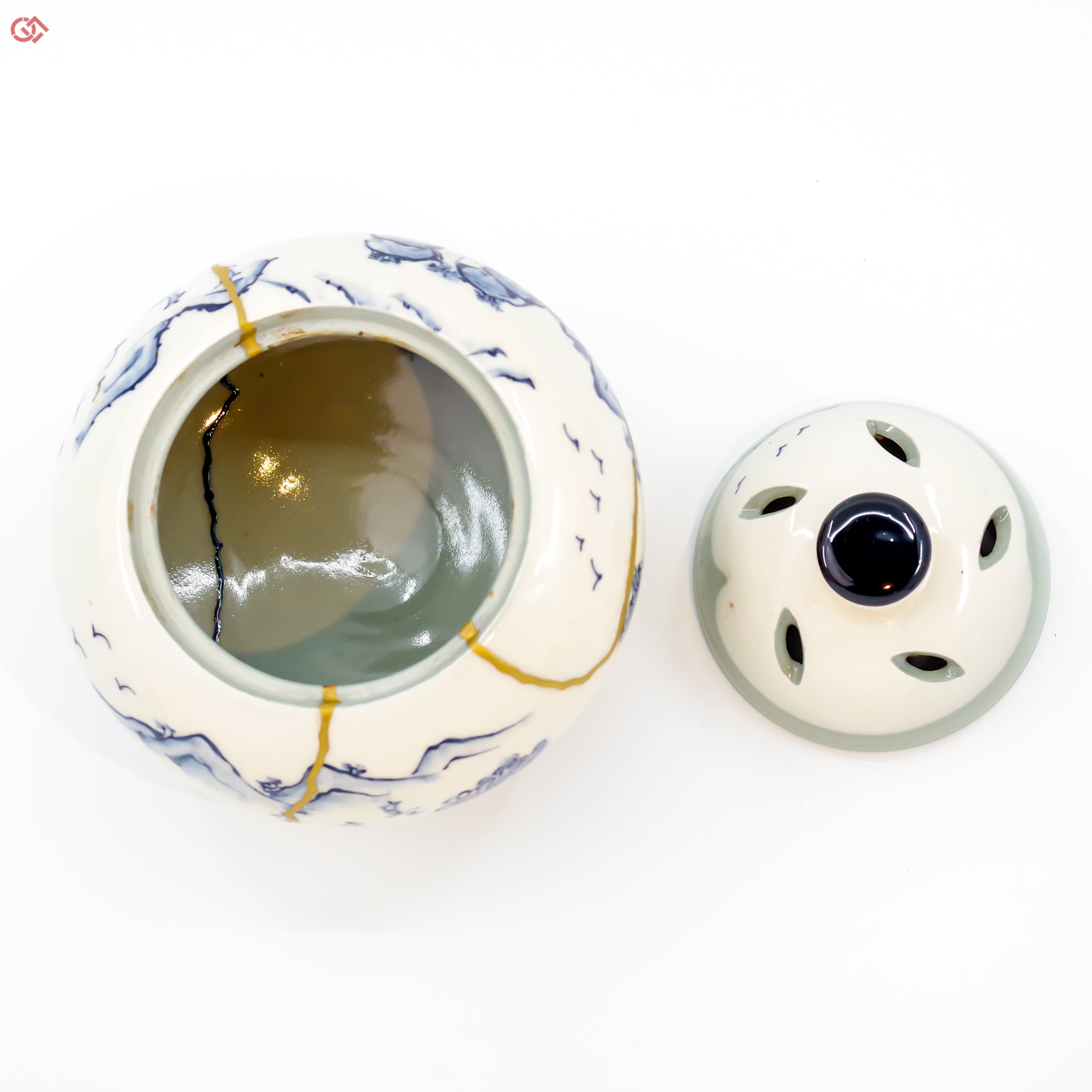 Image of Authentic Kintsugi pottery from above