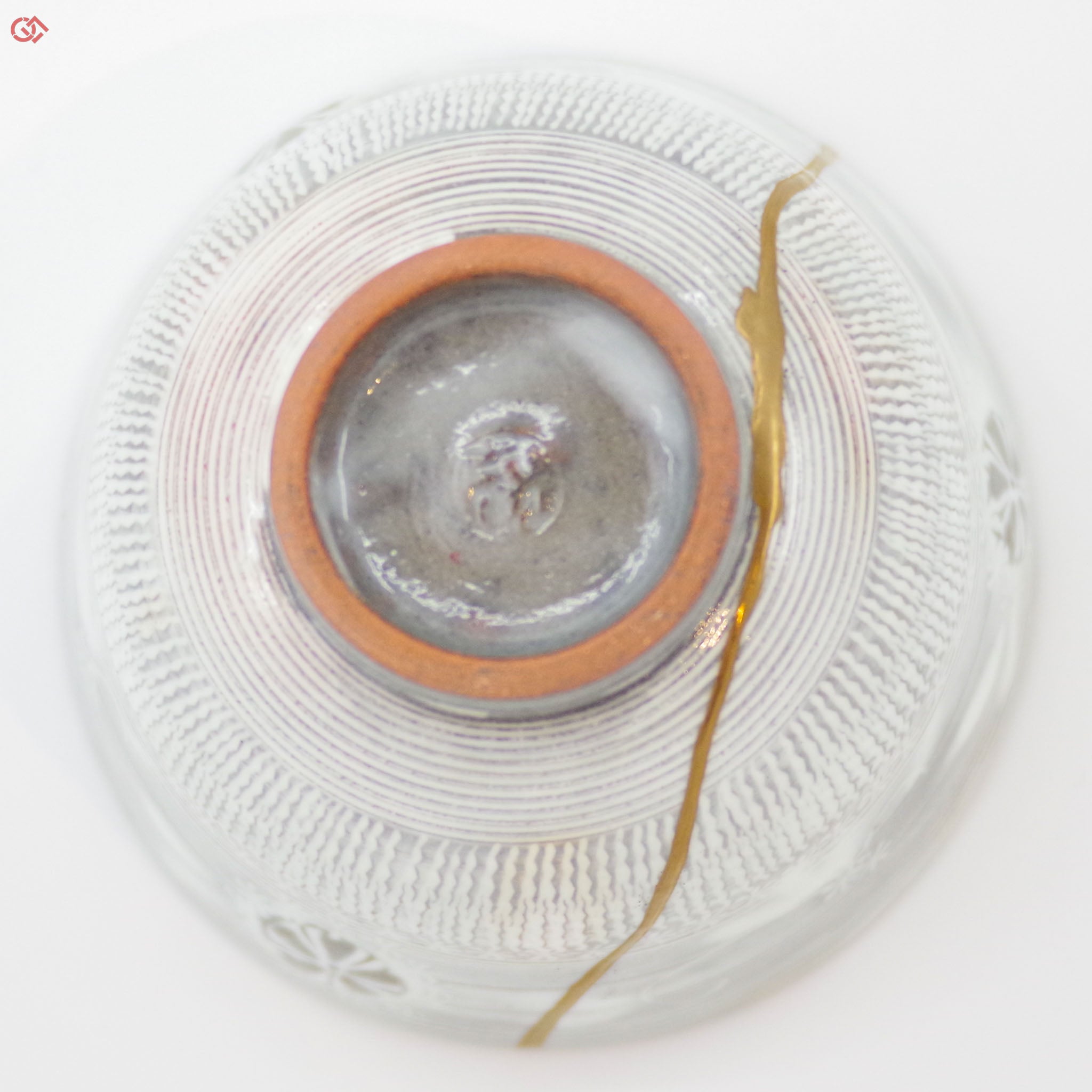 Image of the bottom of Authentic Kintsugi pottery
