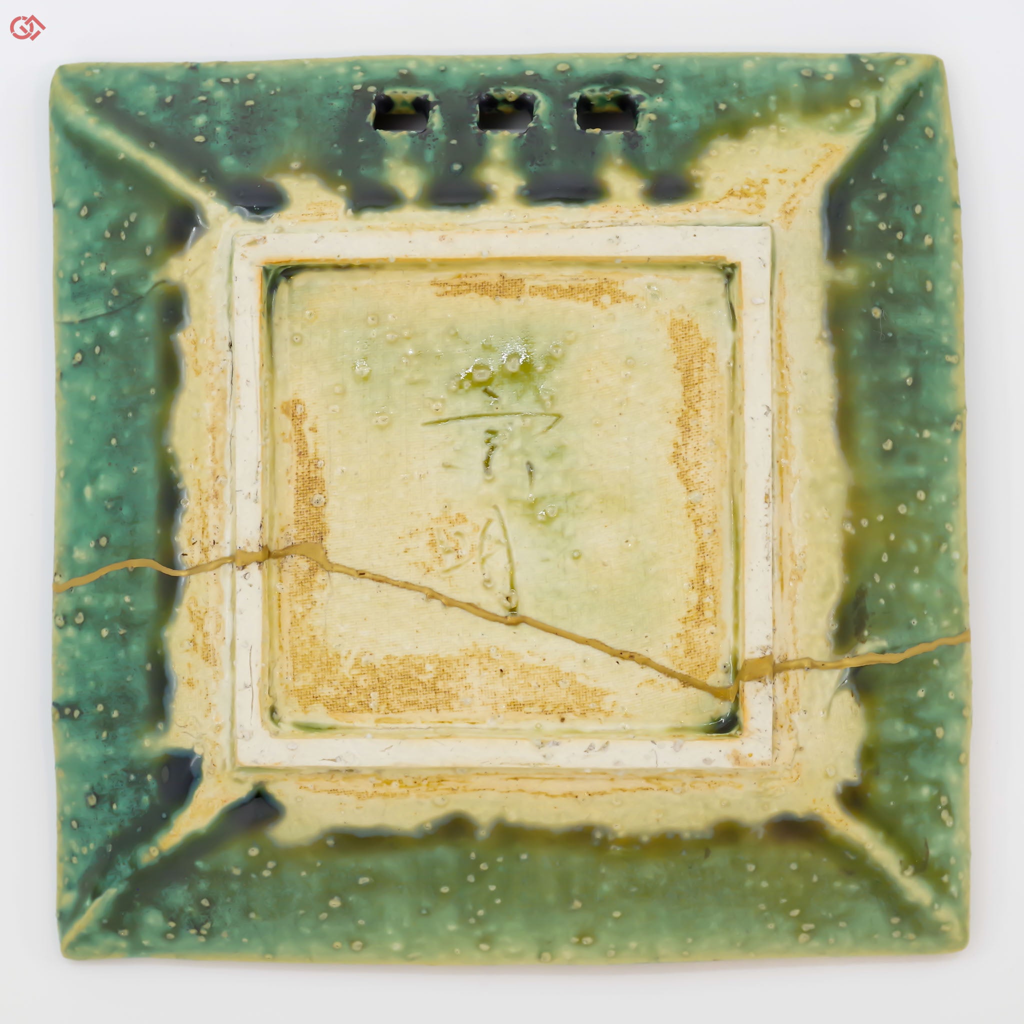 Image of the bottom of Authentic Kintsugi pottery