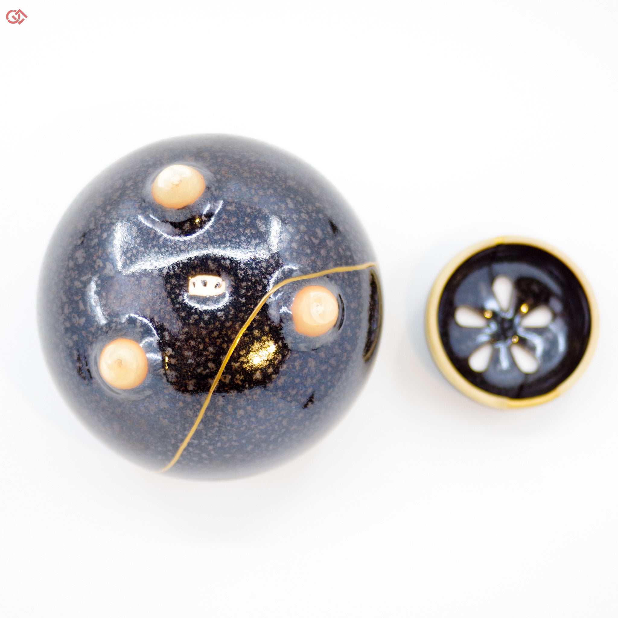 Image of the bottom of Authentic Kintsugi pottery
