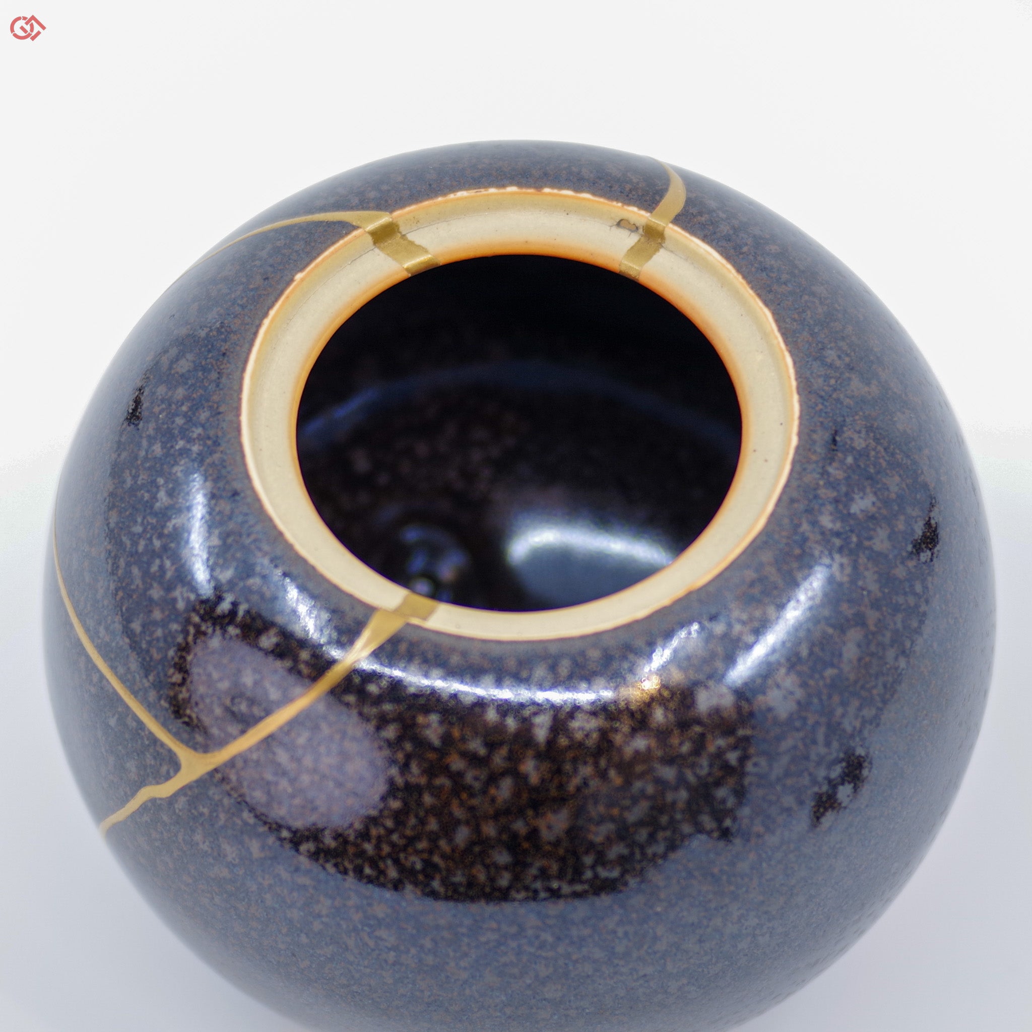 Enlarged view of Authentic Kintsugi pottery