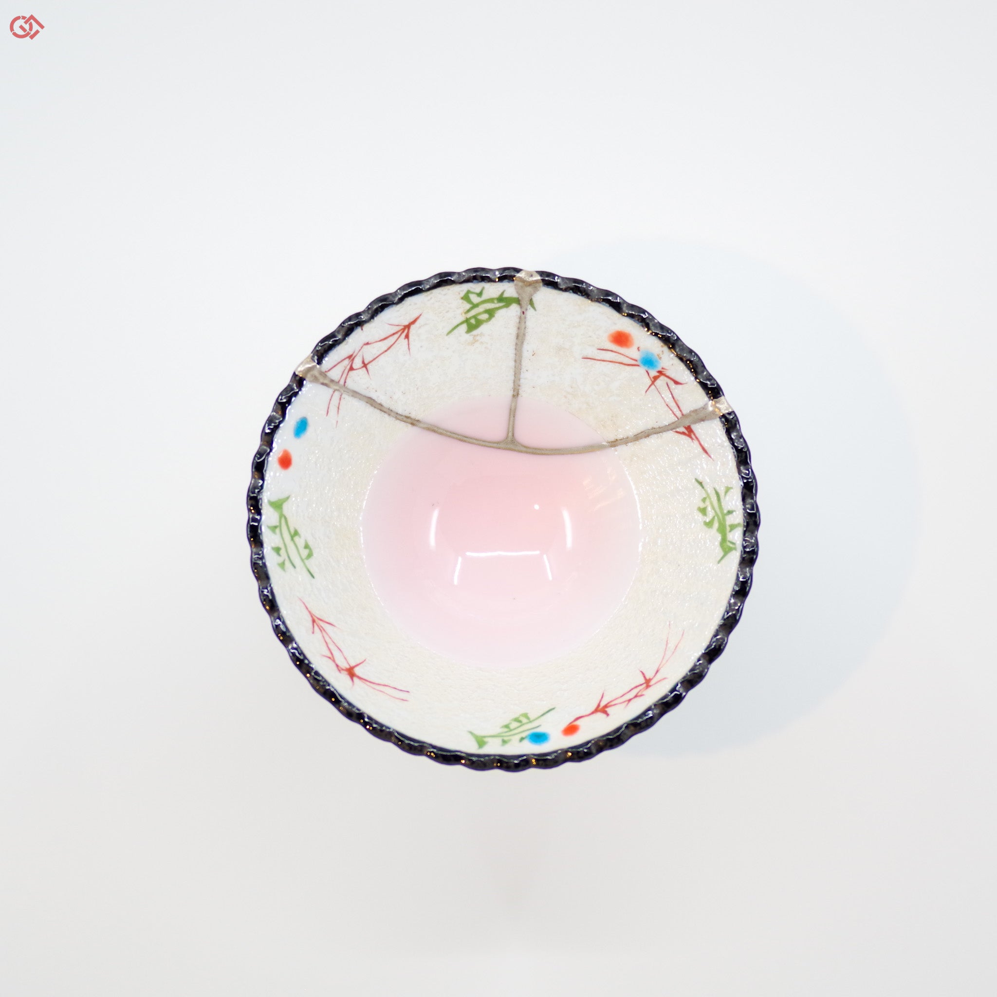 Photo of authentic Kintsugi art from above