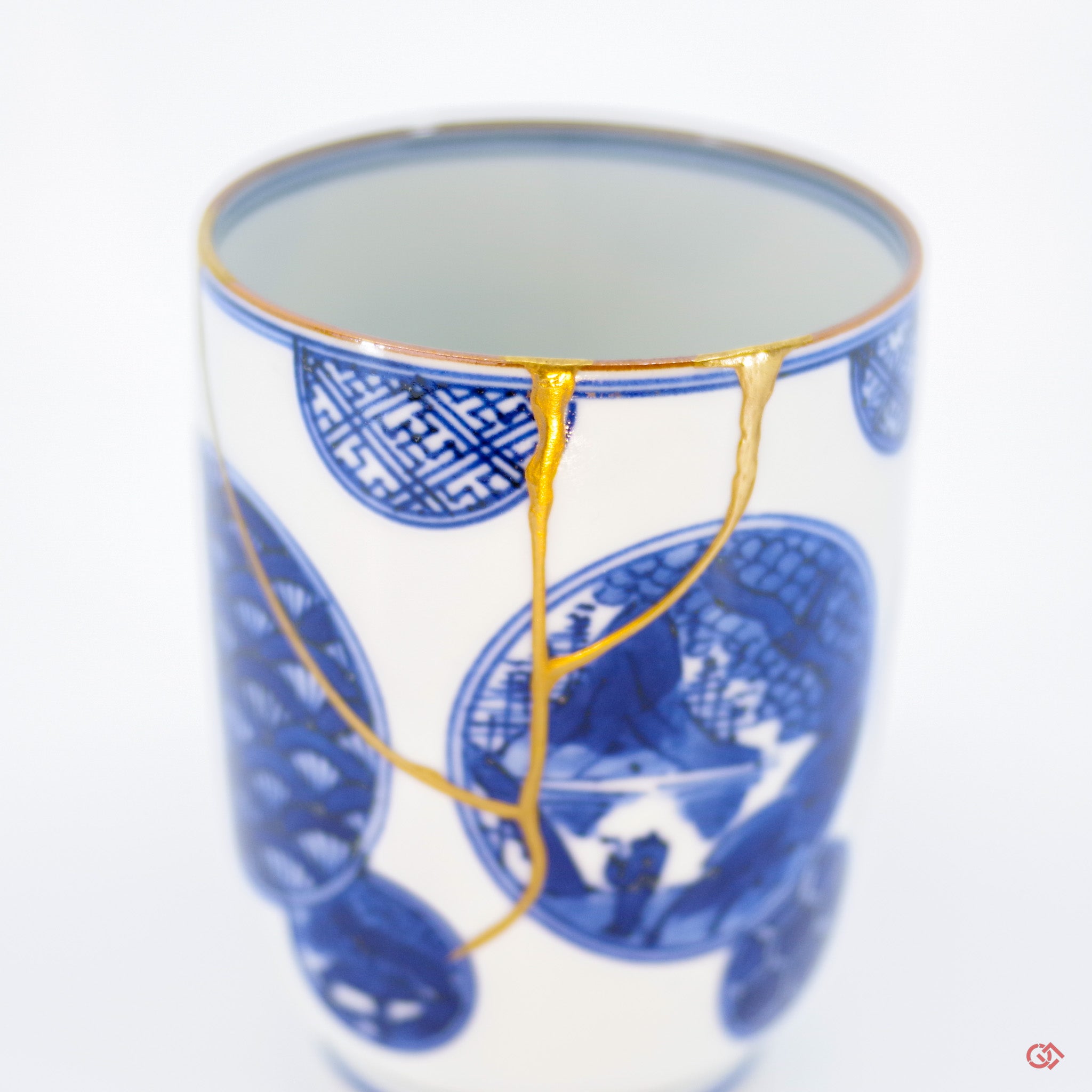 Enlarged view of authentic Kintsugi art