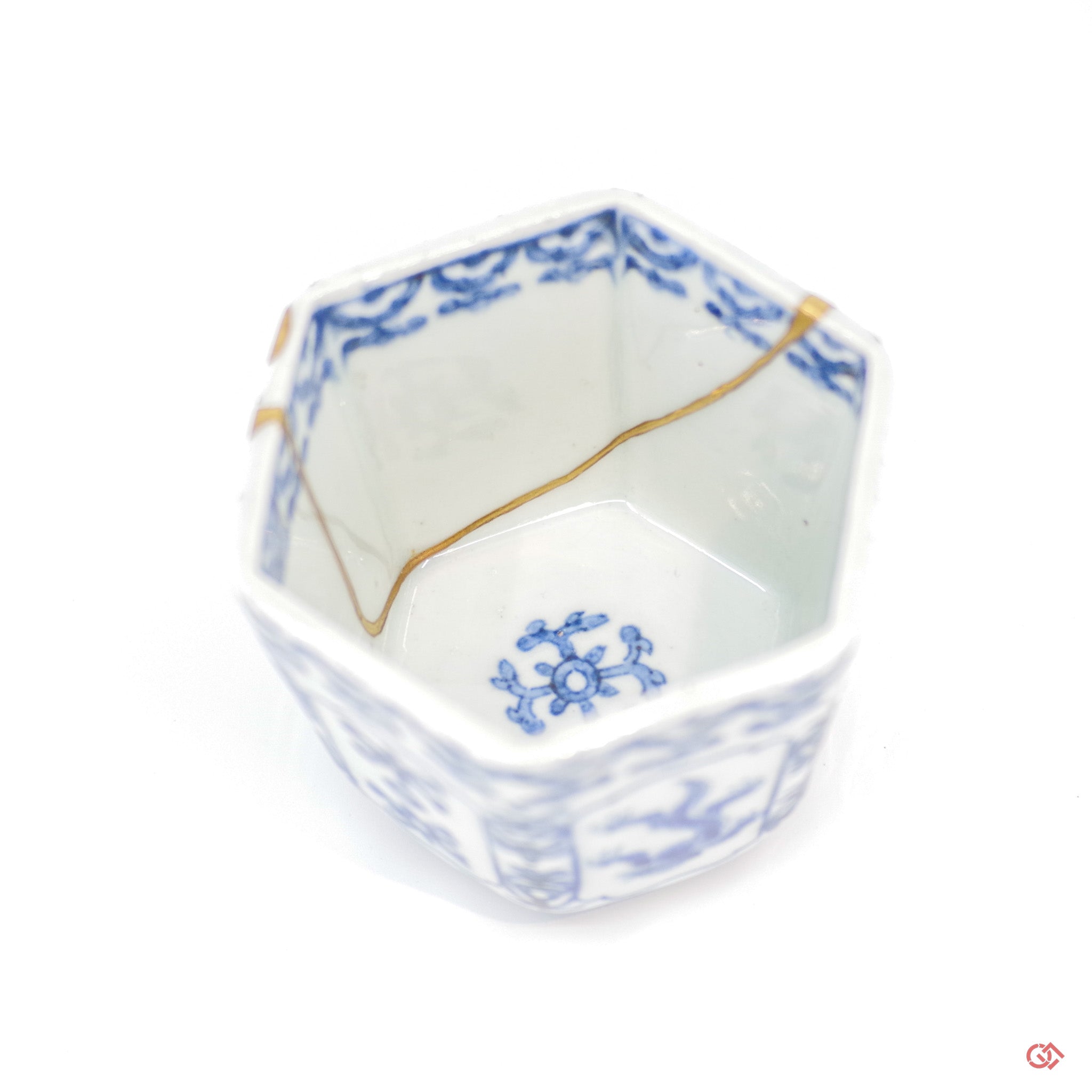 Enlarged view of authentic Kintsugi art