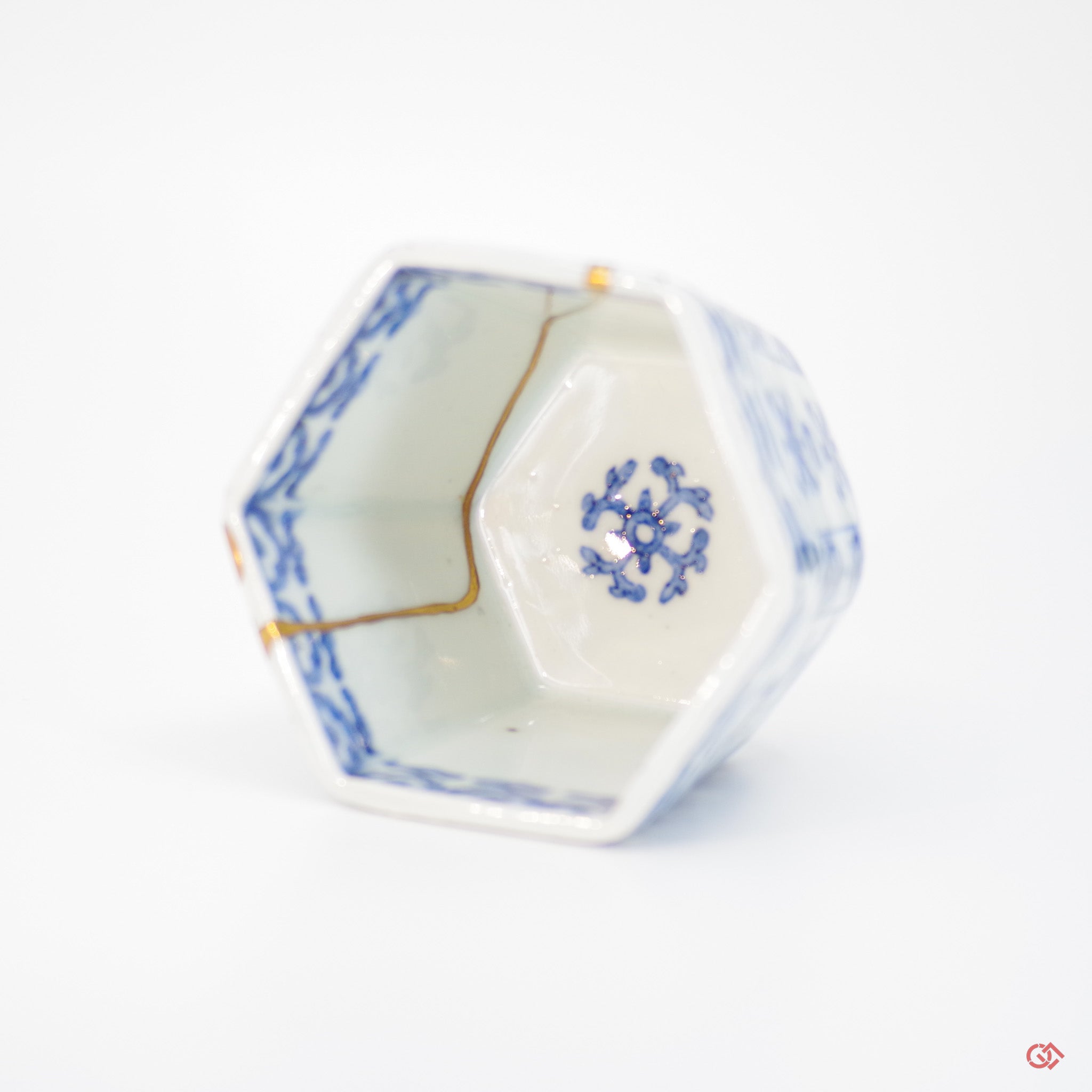 Enlarged view of authentic Kintsugi art