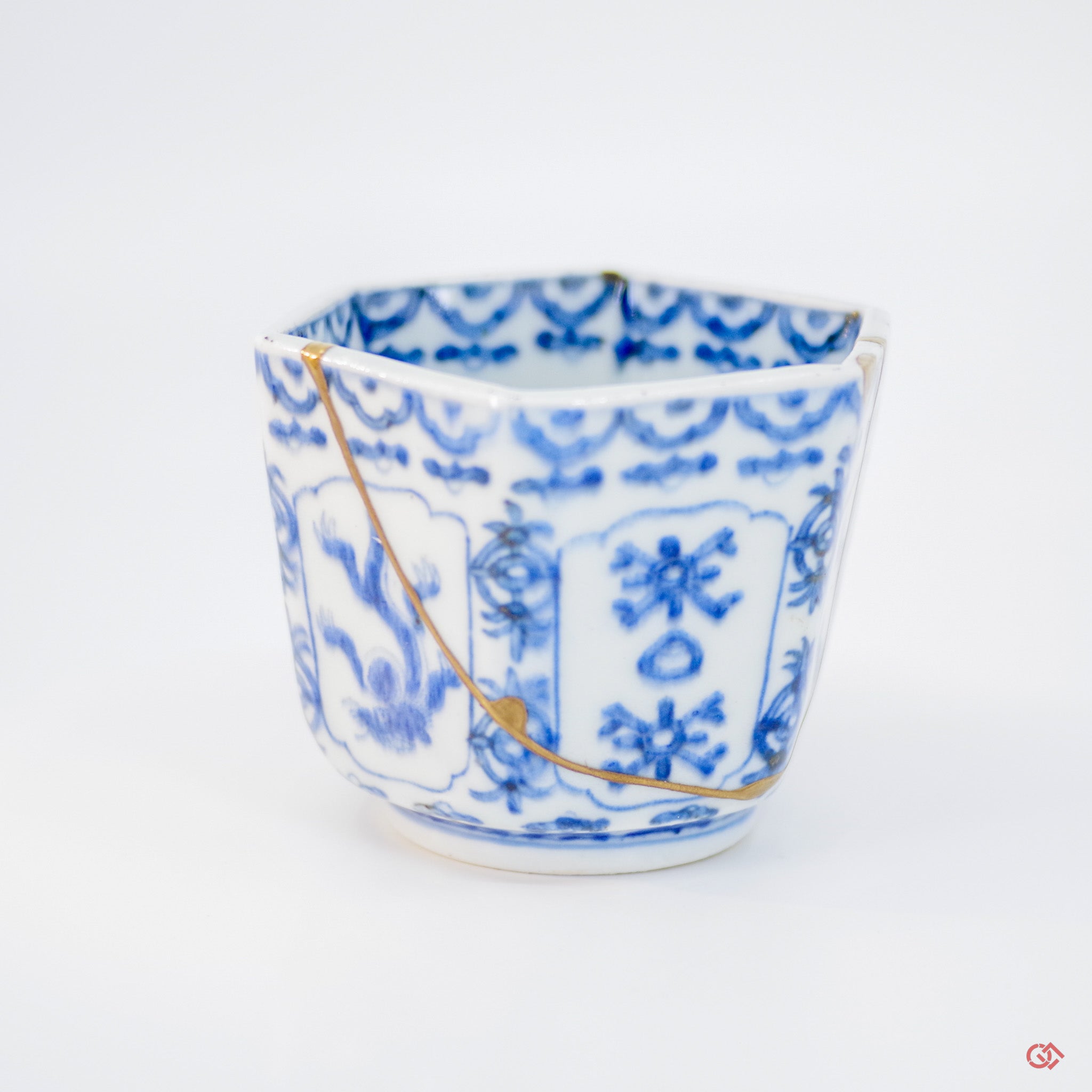 Enlarged view of authentic Kintsugi art
