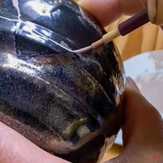 Traditional Kintsugi repair with urushi