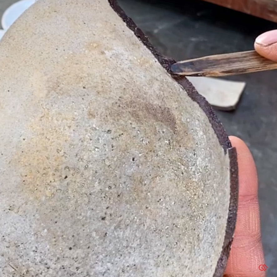 Traditional Kintsugi repair with urushi