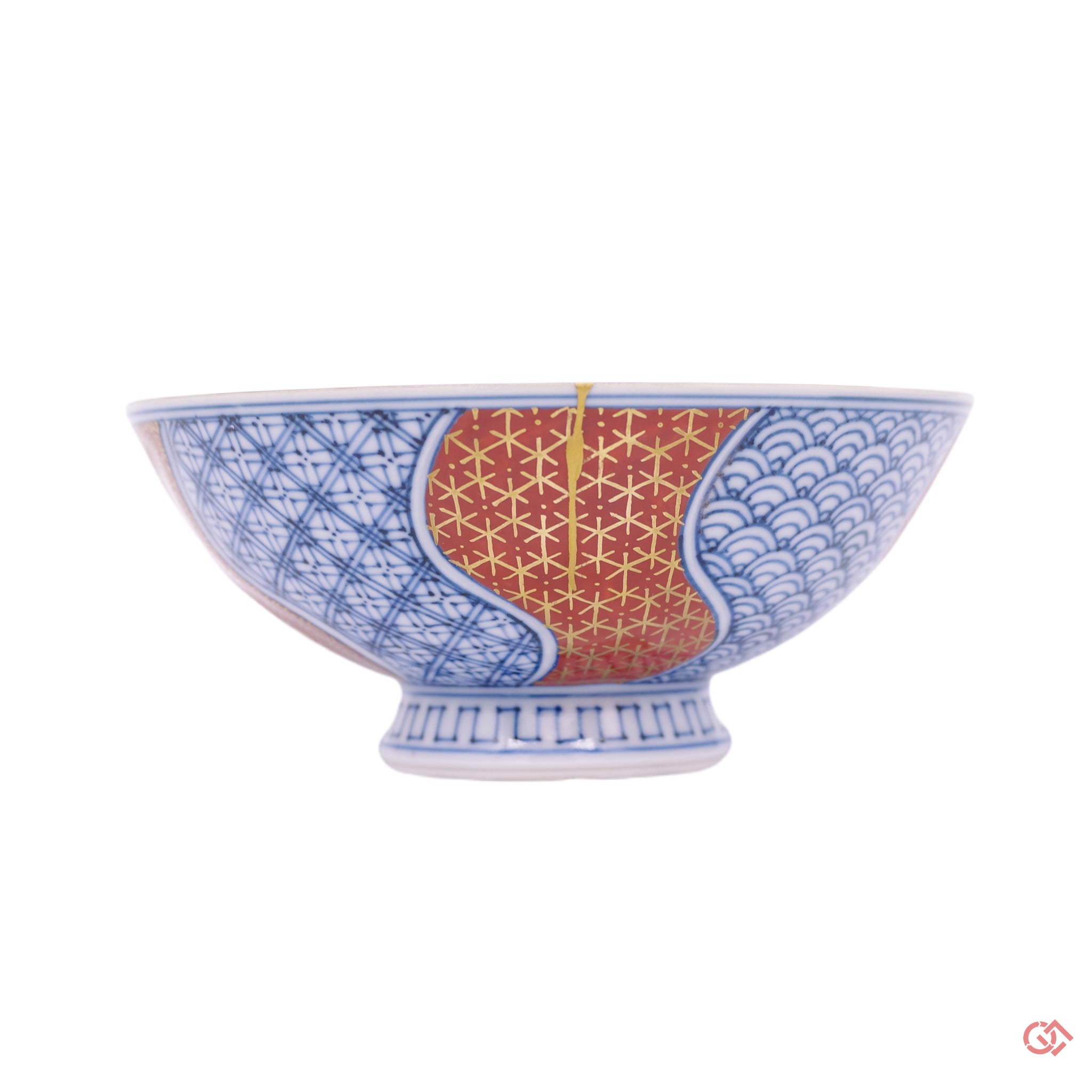 Kintsugi pottery