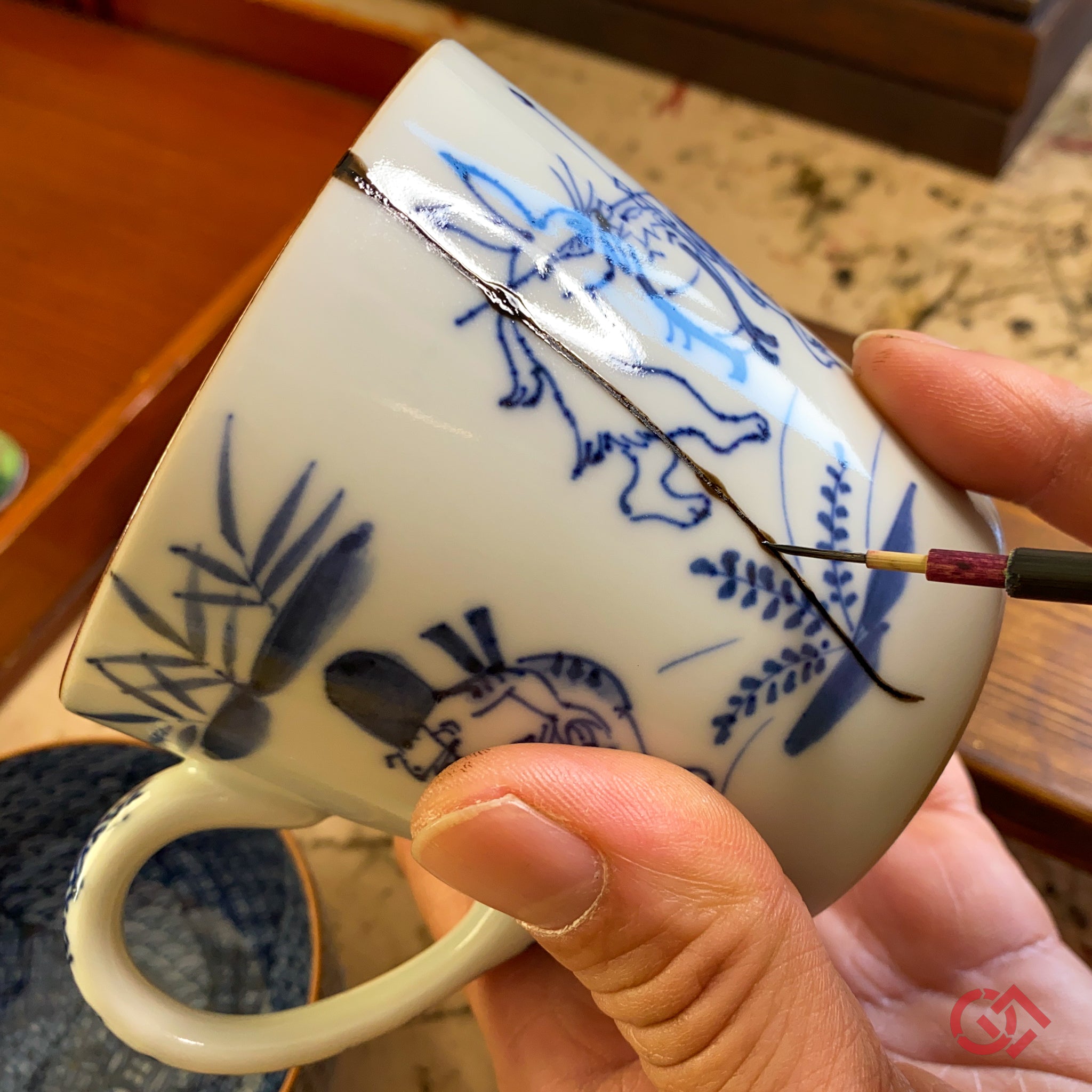 Traditional Kintsugi Repair with urushi