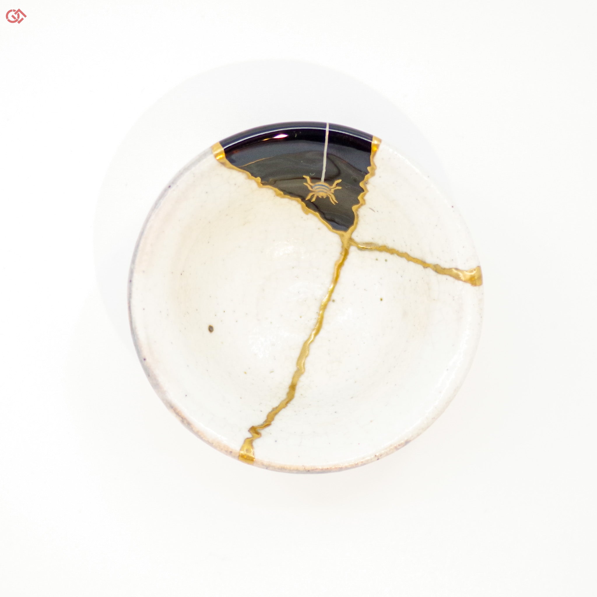 Image of Authentic Kintsugi pottery from above