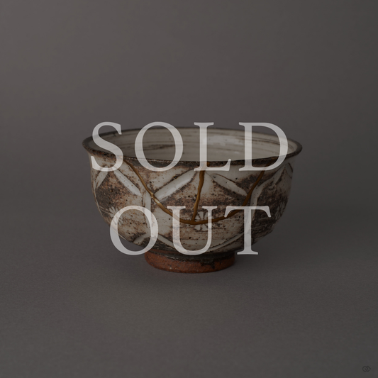 Sold out: kintsugi Kyoto ware cup with 24K gold and pure silver restoration on hori-mishima carved earthenware, food-safe.