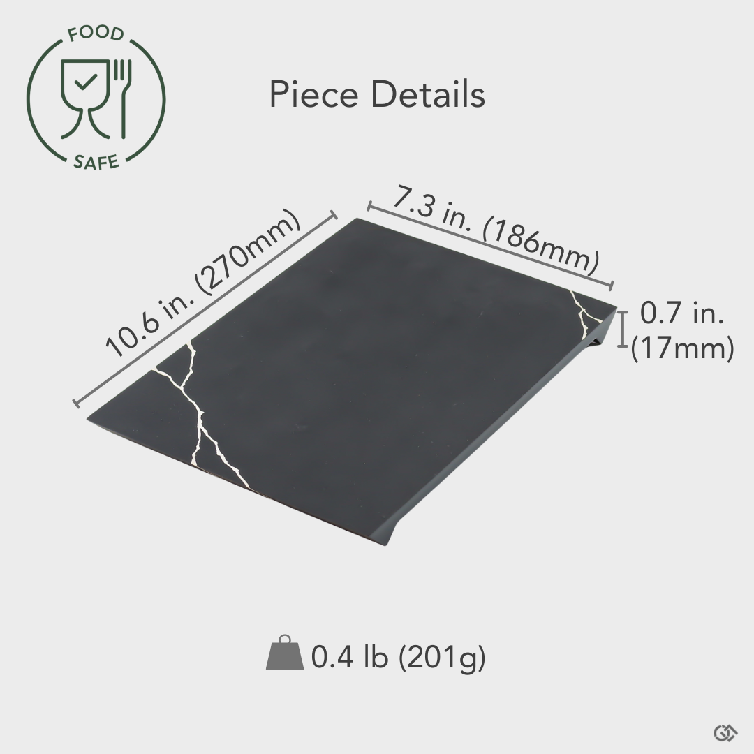 Food-safe wooden urushi plate hand-painted with silver Kintsugi-style lines, displayed with size and weight overlay for refined tableware collectors.