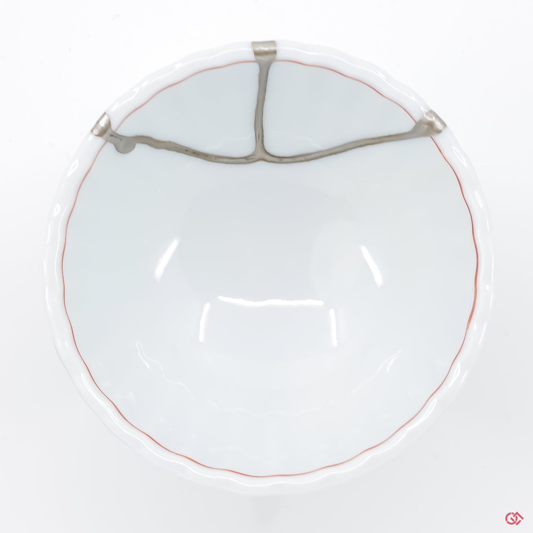 Photo of the top side of an authentic Kintsugi pottery, showing its overall design and features