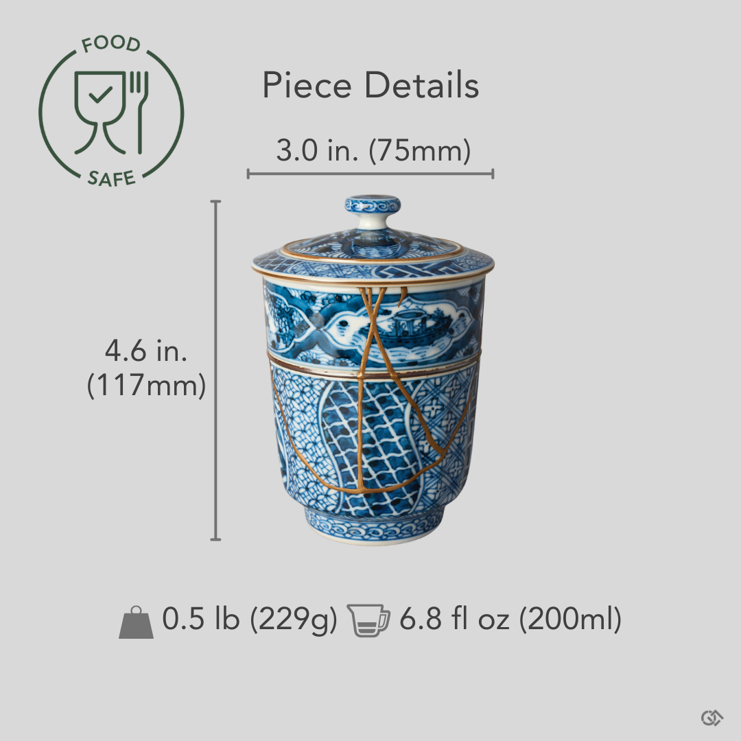 Size reference for a kintsugi lidded tea cup in Kyoto ware: 75 mm wide, 117 mm tall, 229 g, 200 ml, restored with natural urushi and 24K gold.