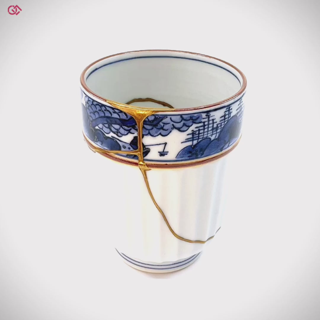 360-degree view of authentic Japanese Kintsugi art