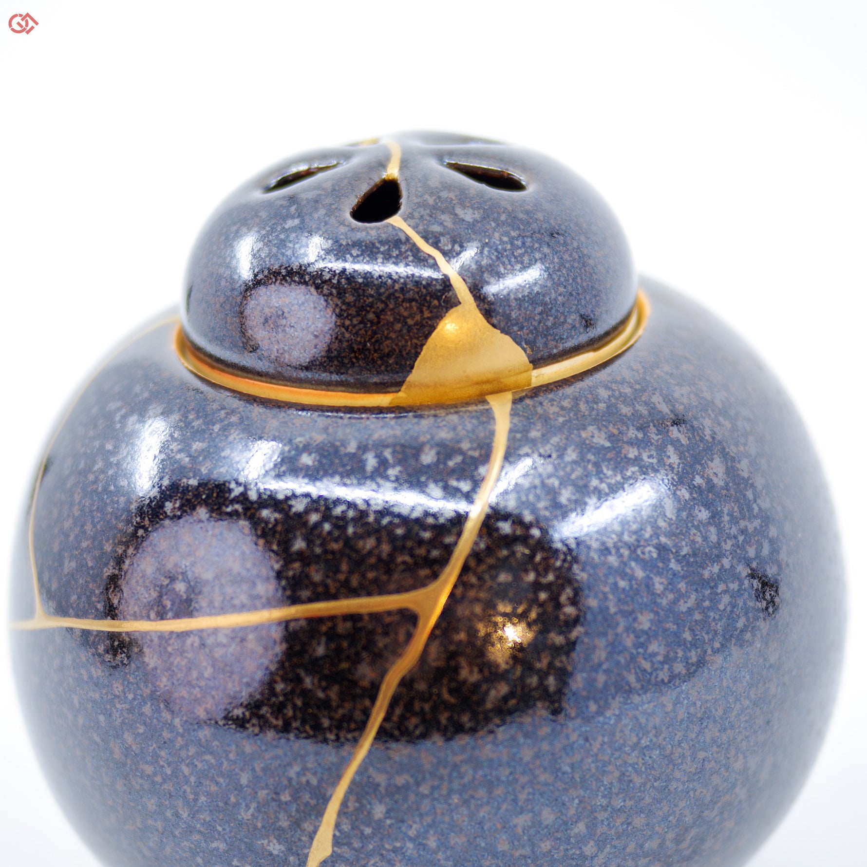 Enlarged view of Authentic Kintsugi pottery