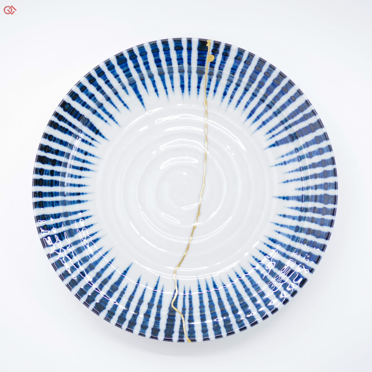 Photo of authentic Kintsugi art from above
