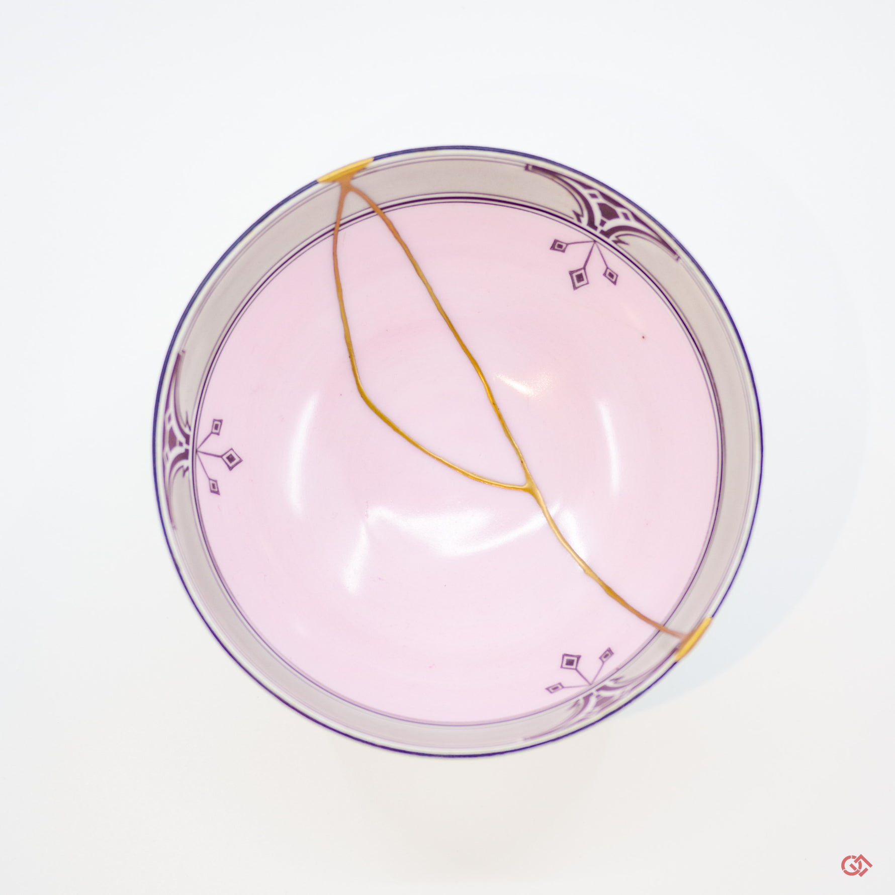 Photo of authentic Kintsugi art from above