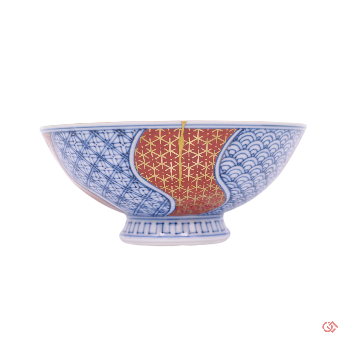 Kintsugi pottery