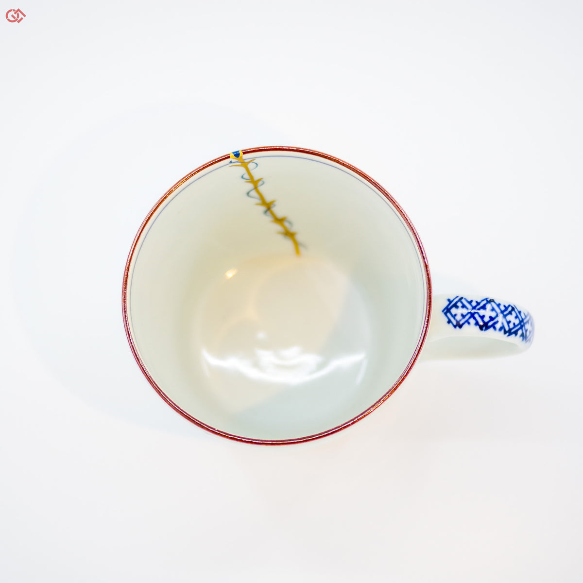 Photo of authentic Kintsugi art from above