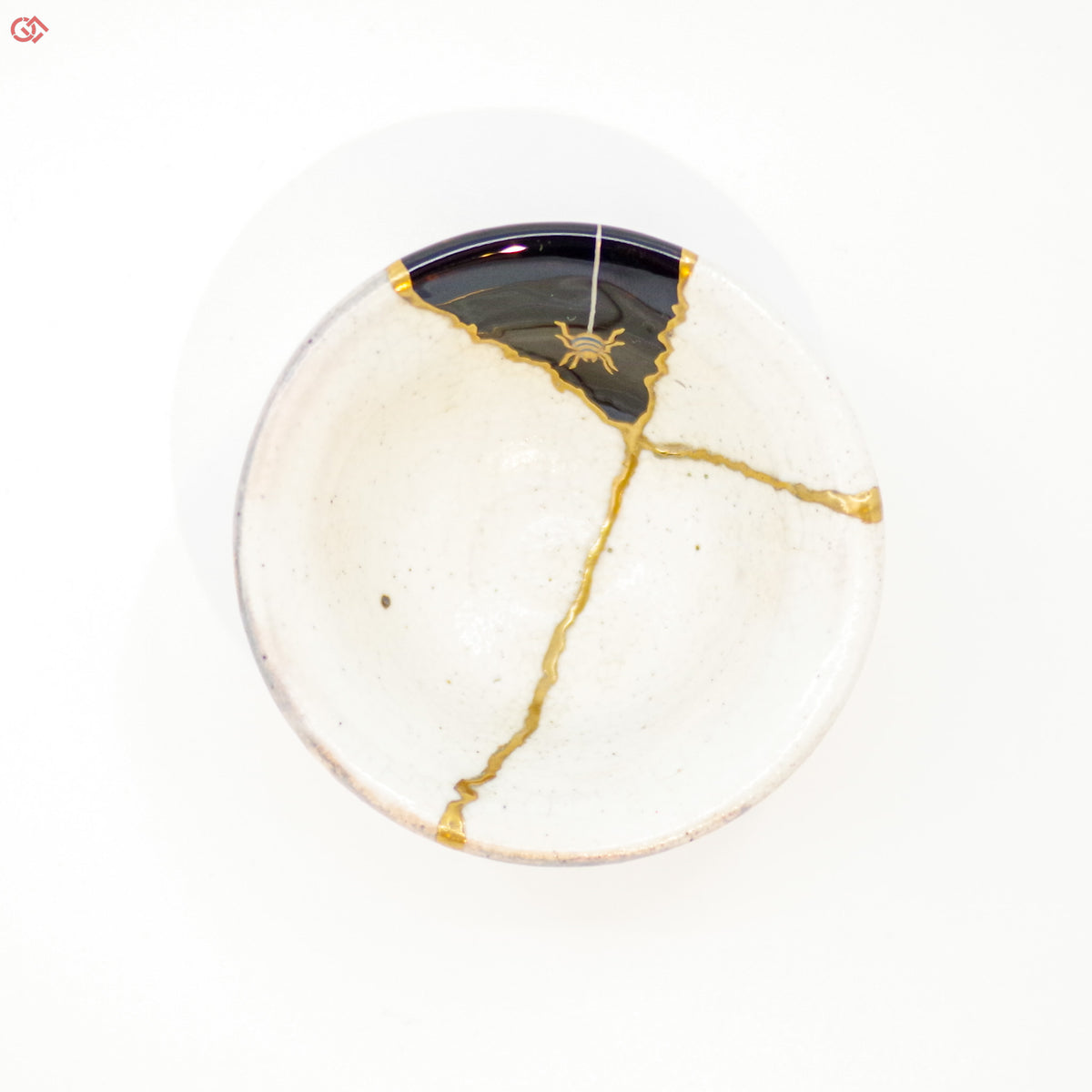 Image of Authentic Kintsugi pottery from above