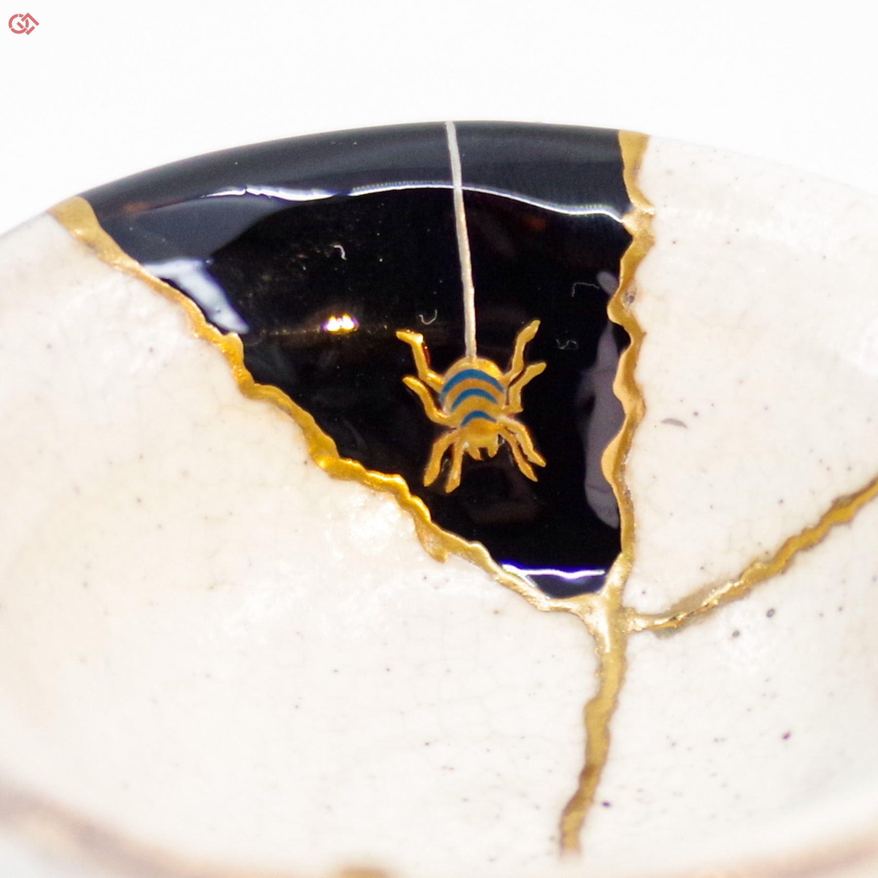 Enlarged view of Authentic Kintsugi pottery