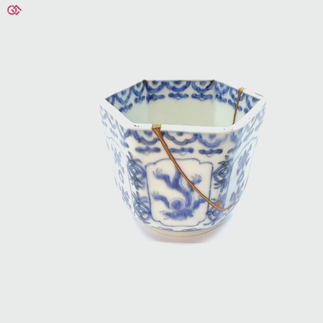 360-degree view of authentic Japanese Kintsugi art