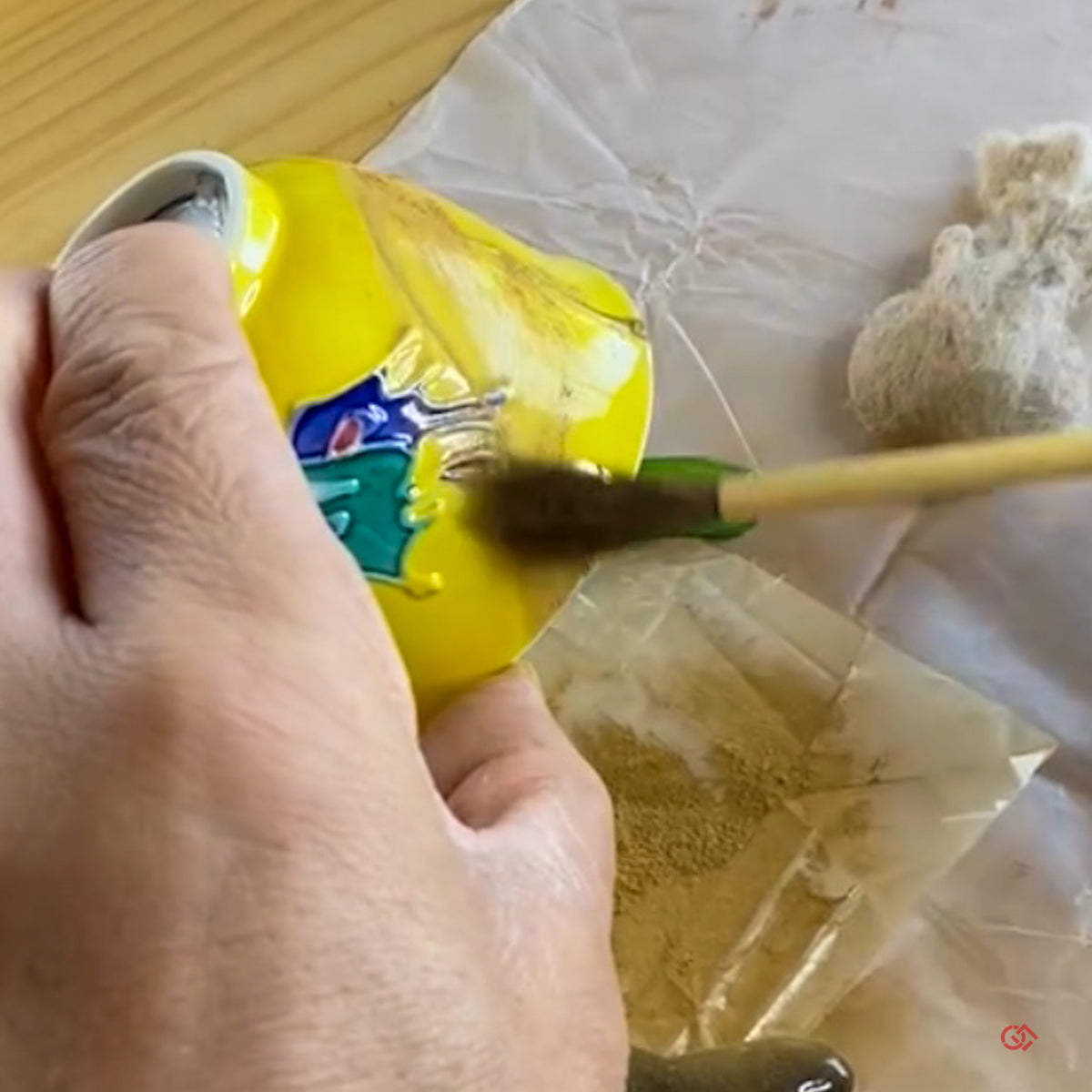 Traditional Kintsugi Repair with the 24k Gold